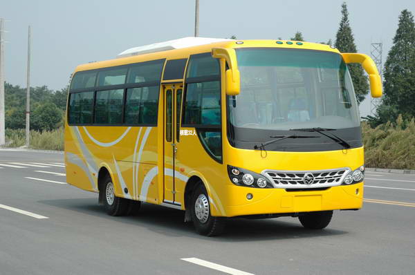CNJ6760LQNV型客车