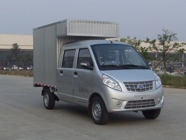 CNJ5030XXYSSA30V型厢式运输车