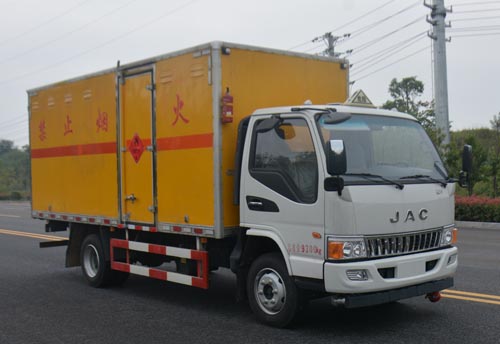 JHW5090XRQH易燃气体厢式运输车