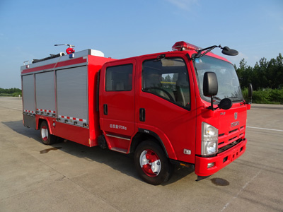 LLX5105GXFPM35-L型庆铃五十铃700P泡沫消防车
