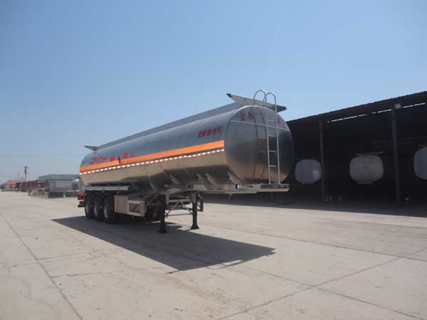 HHT9407GRYA型铝合金易燃液体罐式运输半挂车图片