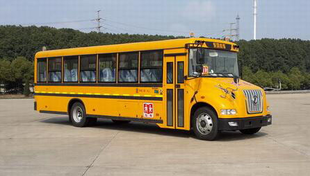 DFH6100B1型小学生专用校车
