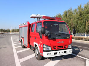 ZXF5050TXFQC60-W5型庆铃五十铃600P双排器材消防车