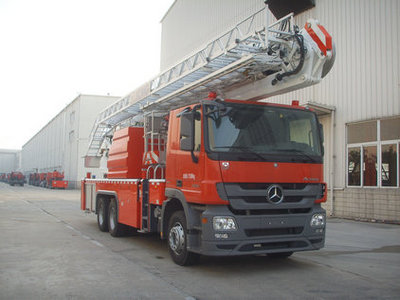 徐工30万以上25吨以上登高平台消防车
