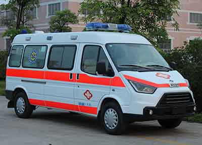 TBL5035XJH型救护车
