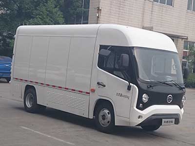 江苏卡威汽车JNQ5043XXYBEV1型纯电动厢式运输车