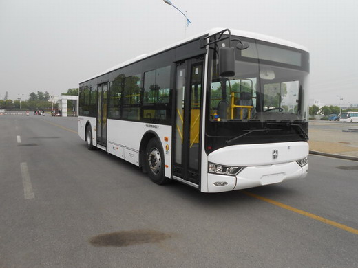YBL6108GHBEV型纯电动城市客车图片