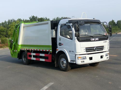 CCG5110ZYSE5型国五东风多利卡压缩式垃圾车