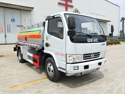 HQG5070GJY5EQ型东风多利卡3-5吨加油车