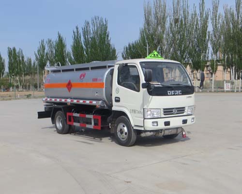 HLN5071GJYE5型东风多利卡3-5吨加油车