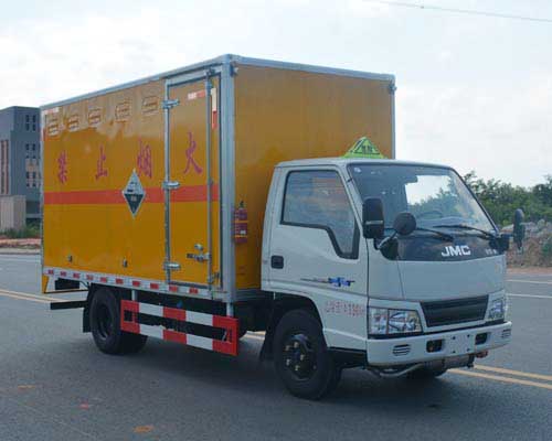 JHW5040XFWJX型江铃(蓝牌)腐蚀性物品厢式运输车