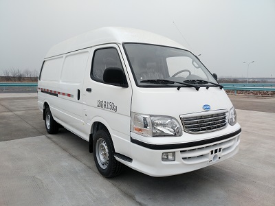 NJL5038XXYBEV2型纯电动厢式运输车