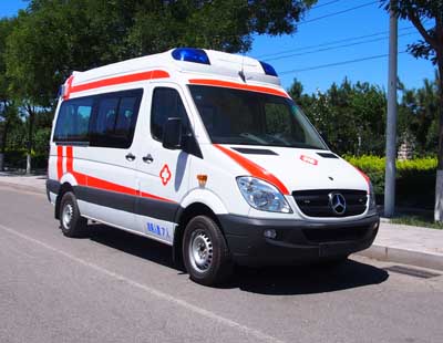 BBL5043XJH型救护车
