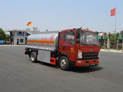 华威驰乐25吨以上10-15万江淮沙漠运油车