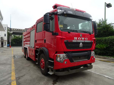 上格10-15万3吨自装卸式消防车
