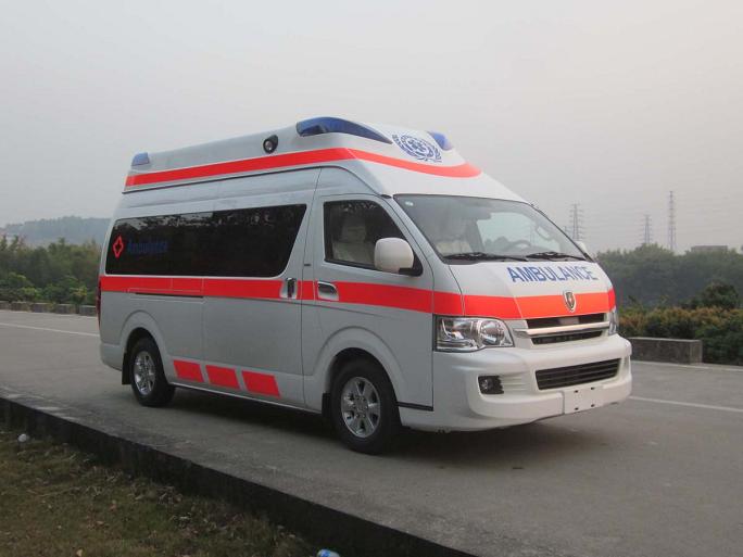 GDY5035XJHJ型救护车