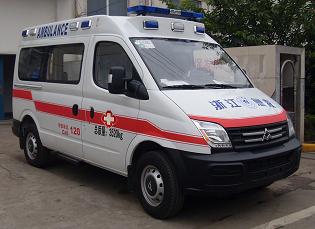 NJ5040XJH51型救护车