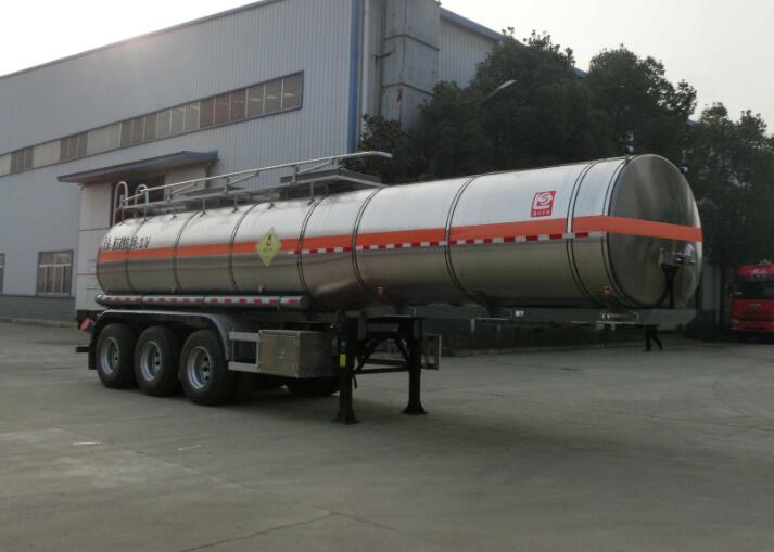 SLS9402GYW型氧化性物品罐式运输半挂车图片