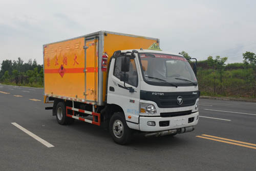 JHW5080XRYB-A2型福田欧马可易燃液体厢式运输车