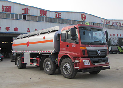 SZD5251GYYBJ5型国五欧曼小三轴20吨运油车