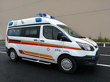 NF5033XJHA型救护车