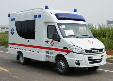 SZY5045XJHN型救护车