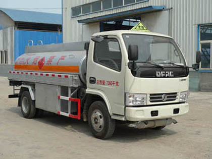 ZLQ5070GJYB型东风多利卡3-5吨加油车