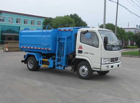 AX5070ZZZ5型多利卡D6自装卸式垃圾车