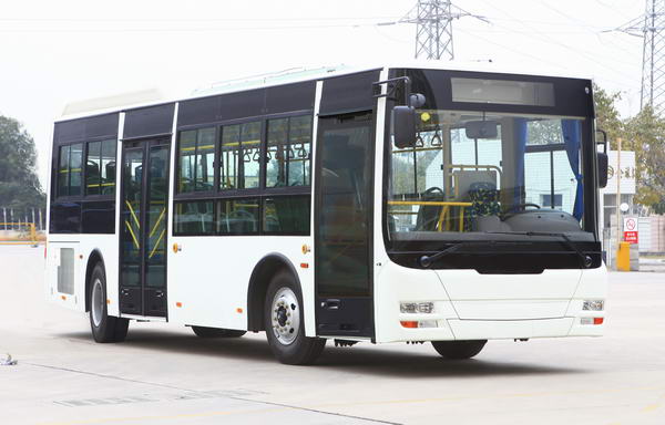 XML6855JEVW0C1型纯电动城市客车