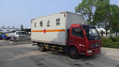 HCQ5083XRYE5型东风多利卡危化易燃液体厢式运输车