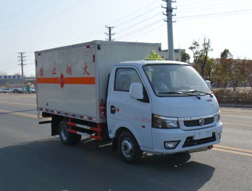 JHW5032XRQE型东风途逸液化石油气瓶运输车