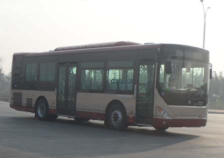 LCK6107PHEVCNG22型插电式混合动力城市客车