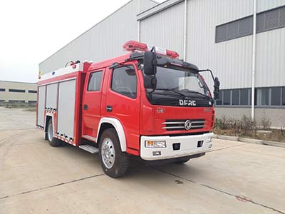 WHG5100GXFSG35型国五东风多利卡水罐消防车