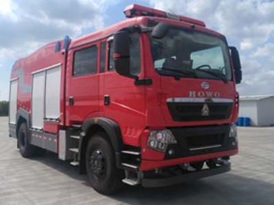 飞雁10-15万16吨自装卸式消防车