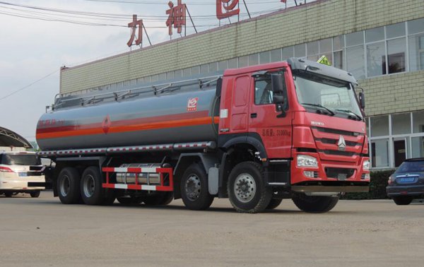 SLS5310GRYZ5型铝合金易燃液体罐式运输车