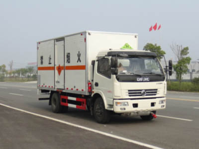 JDF5120XQYE5型东风多利卡爆破器材运输车