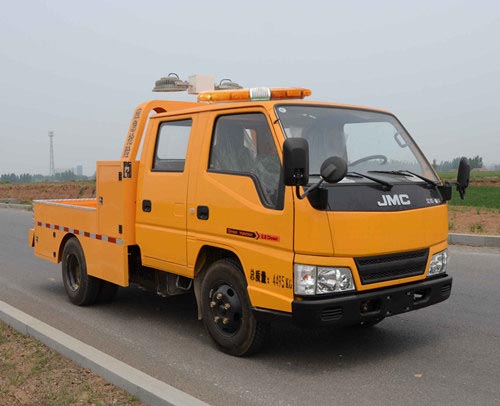 组图：山东鲁峰专用汽车抢险救援照明车图片