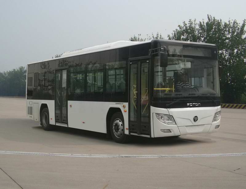 BJ6105EVCA-30型纯电动城市客车