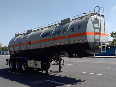 CLY9405GRYA型易燃液体罐式运输半挂车图片