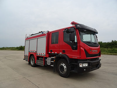 LLX5126GXFPM30/Y型泡沫消防车
