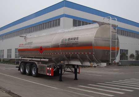 SKW9400GRYL型铝合金易燃液体罐式运输半挂车图片