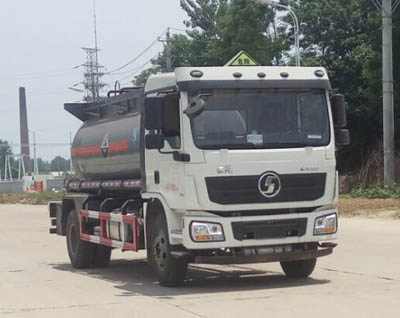CLW5180GFWS5型陕汽轩德腐蚀性物品罐式运输车