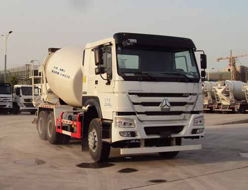 XT5250GJBZZ43EL型混凝土搅拌运输车