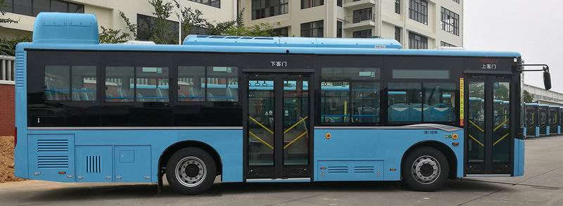 XML6105JEVJ0C9型纯电动城市客车图片