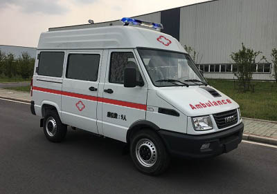 NJ5046XJHCA型救护车