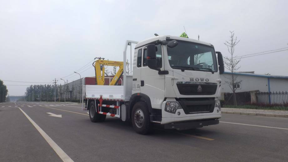 组图：北京市政中燕工程机械重汽气瓶运输车图片