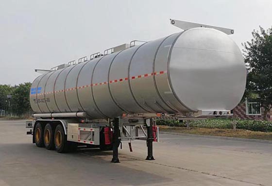 金碧牌41吨润滑油罐式运输半挂车(PJQ9400GRHB)最新价格和配置参数说明解读5吨油罐车