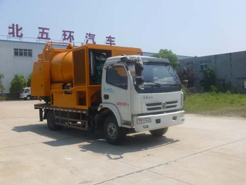 HCQ5120THBEQ5型车载式混凝土泵车