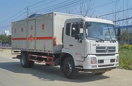 CLW5183XQYD5型东风天锦爆破器材运输车