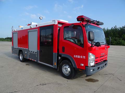 MX5102GXFSG30型庆铃五十铃700P水罐消防车